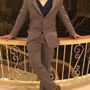 Meet your Posher, Mathew